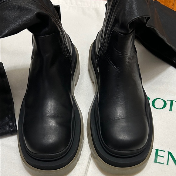 Bottega Veneta Black Over the Knee Boots - IT 40 - Picture 5 of 11